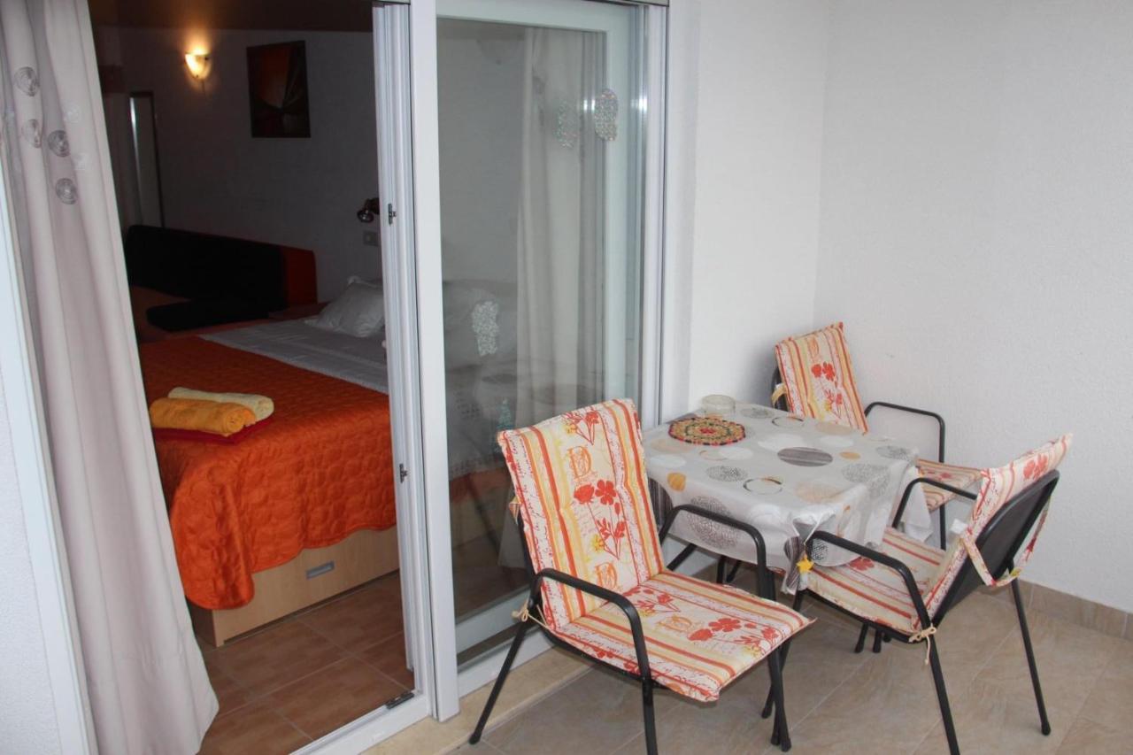 Apartmani Nima Tučepi Exterior foto